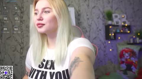 Emilia online show from 11.18.25