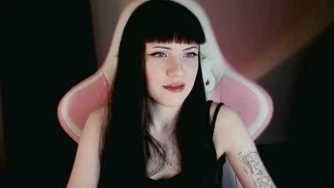  sophie  online show from 06.10.26