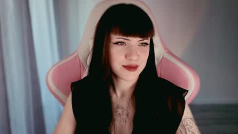  sophie  online show from 06.12.26