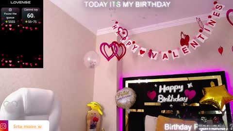 Moon Water   online show from 02.10.25