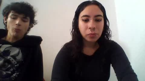 moonandzukko online show from 08.05.26