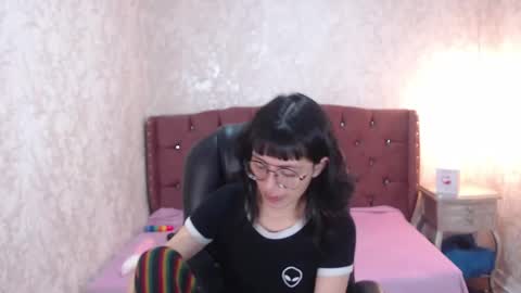 Snapshot of mooncharlotte chatting on 12.14.24 Charlotte online show from 12.14.24