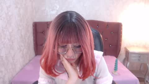 Snapshot of mooncharlotte chatting on 03.08.25 Charlotte online show from 03.08.25