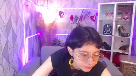 Charlotte online show from 11.06.25