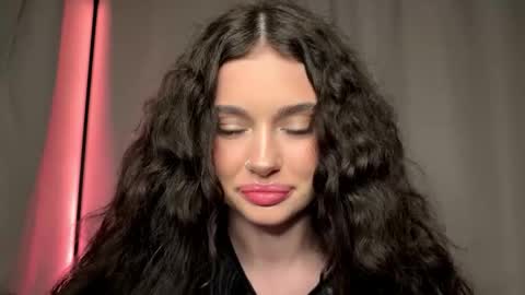 moonfaairy online show from 03.11.26