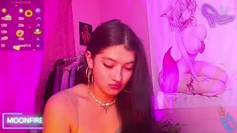 Snapshot of moonfiredance chatting on 10.04.25 Nicky  online show from 10.04.25