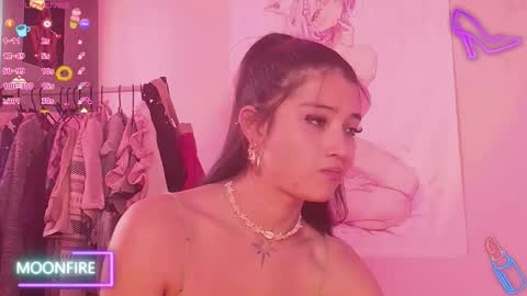 Snapshot of moonfiredance chatting on 10.29.25 Nicky  online show from 10.29.25