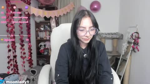 MOON  online show from 06.11.26