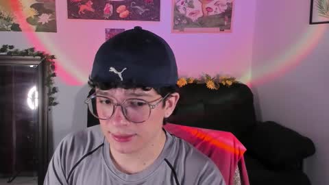 Snapshot of moonlight_baee chatting on 02.03.26 Clove online show from 02.03.26