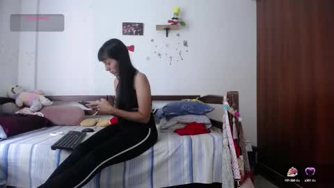 moonlunita online show from 09.22.25