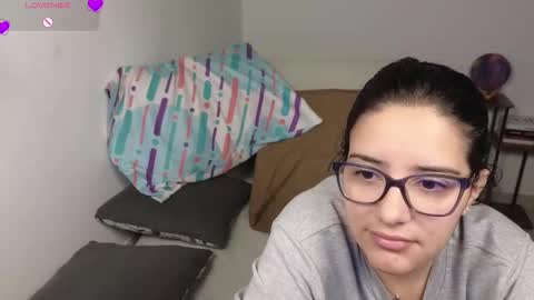 Moon Woman online show from 02.04.26