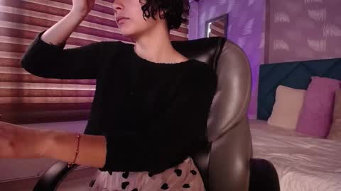 Snapshot of moony_14 chatting on 02.22.25 Michelle online show from 02.22.25