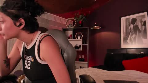 Snapshot of moony_14 chatting on 02.21.26 Michelle online show from 02.21.26