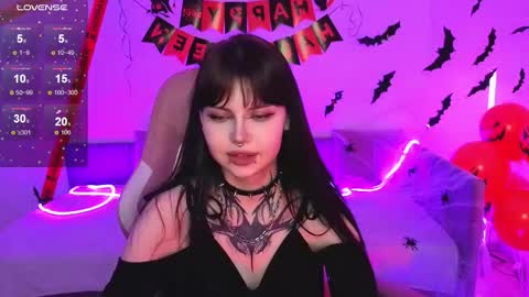 Morana online show from 10.28.25