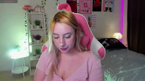 Morana Mayer online show from 02.15.25