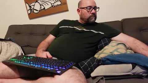 Snapshot of mordecai_the_great chatting on 03.24.26 Ce nest pas Mordecai online show from 03.24.26