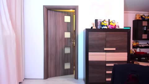 Snapshot of morelovely chatting on 02.17.26 Carina online show from 02.17.26