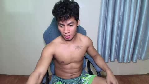 Snapshot of morenojake chatting on 07.21.26 morenojake online show from 07.21.26