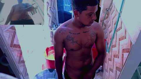 Snapshot of morenoman25 chatting on 03.29.26 Carlos online show from 03.29.26