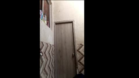 Snapshot of morenoman25 chatting on 04.12.26 Carlos online show from 04.12.26