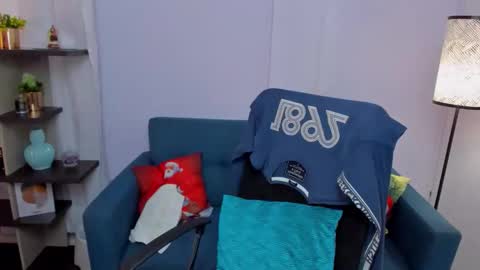 Snapshot of morgan_ra chatting on 11.11.25 morgan_ra online show from 11.11.25