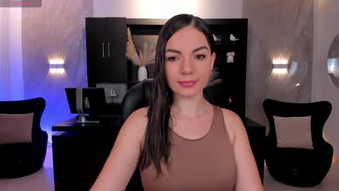 Morgan Hicks online show from 12.22.25