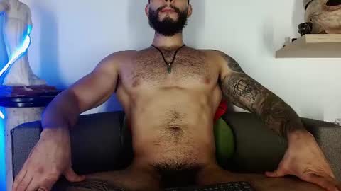 Snapshot of morgann_jones chatting on 06.17.26 morgan online show from 06.17.26