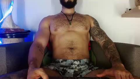 Snapshot of morgann_jones chatting on 06.18.26 morgan online show from 06.18.26