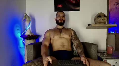 Snapshot of morgann_jones chatting on 07.23.26 morgan online show from 07.23.26