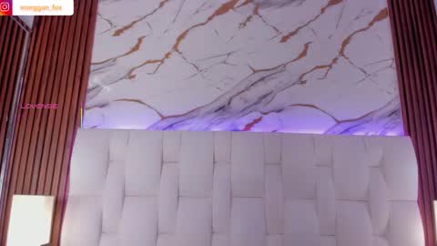 Morggan Castle online show from 12.15.25