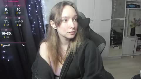 Snapshot of morimy chatting on 03.11.26 Lisa 3 online show from 03.11.26