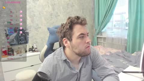 Snapshot of morlaios chatting on 12.28.24 Morl online show from 12.28.24