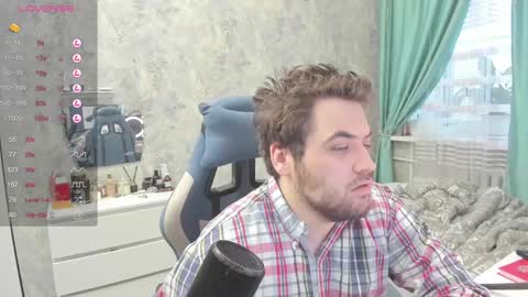 Snapshot of morlaios chatting on 01.06.25 Morl online show from 01.06.25