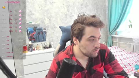 Snapshot of morlaios chatting on 02.08.25 Morl online show from 02.08.25