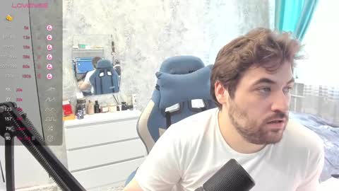 Snapshot of morlaios chatting on 02.17.25 Morl online show from 02.17.25