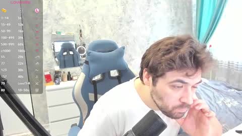 Snapshot of morlaios chatting on 02.17.25 Morl online show from 02.17.25