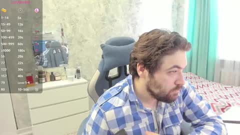 Snapshot of morlaios chatting on 03.11.25 Morl online show from 03.11.25