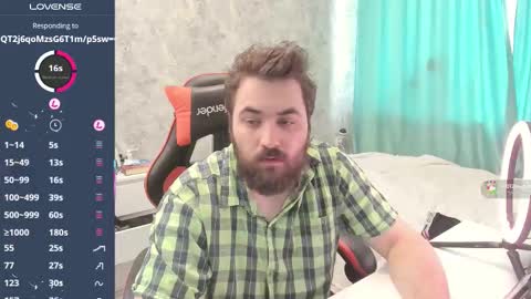 Snapshot of morlaios chatting on 10.22.25 Morl online show from 10.22.25