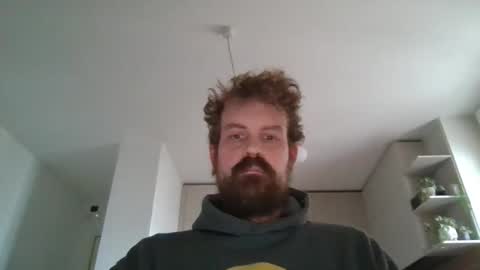 Snapshot of morritz chatting on 03.26.26 morritz online show from 03.26.26