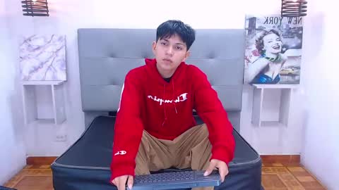 MORTELLE online show from 11.14.25