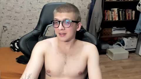 Snapshot of mortywithlove chatting on 01.05.26 Morty online show from 01.05.26