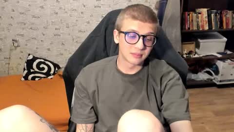 Snapshot of mortywithlove chatting on 01.10.26 Morty online show from 01.10.26