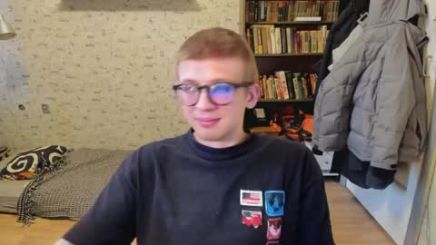 Snapshot of mortywithlove chatting on 04.12.26 Morty online show from 04.12.26