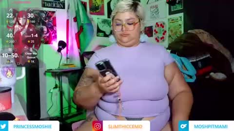 Snapshot of moshpitmami chatting on 06.27.26 Indy online show from 06.27.26