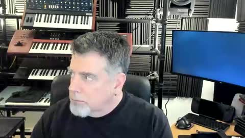 mostly_unbothered online show from 01.16.26