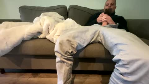 CamO online show from 12.11.24