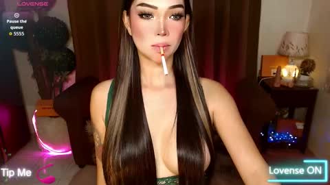 mouthwatering_ayesha online show from 10.27.25