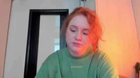 Snapshot of moviestar_ chatting on 01.19.25 Eva online show from 01.19.25