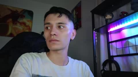 Snapshot of mr_andresr chatting on 05.28.26 Andy online show from 05.28.26