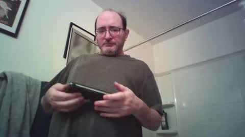 Snapshot of mr_anonymous57 chatting on 04.02.26 MrAnonymou57 online show from 04.02.26